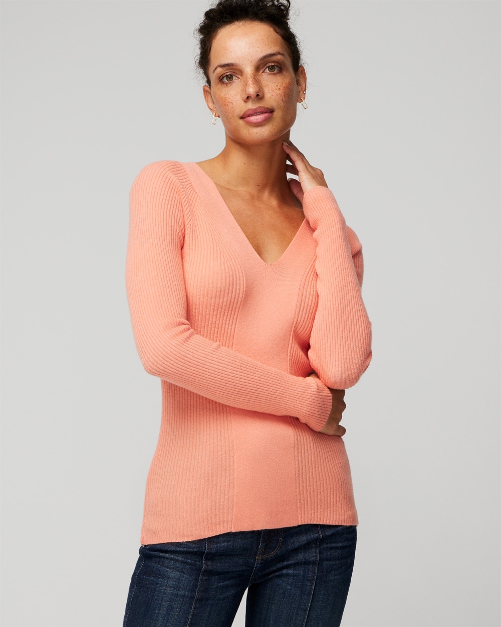 White House Black Market Long Sleeve Ribbed Twist Back Sweater In Peach Rose
