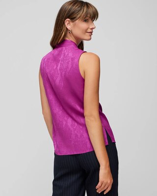 Sleeveless Pleat V-neck Shell