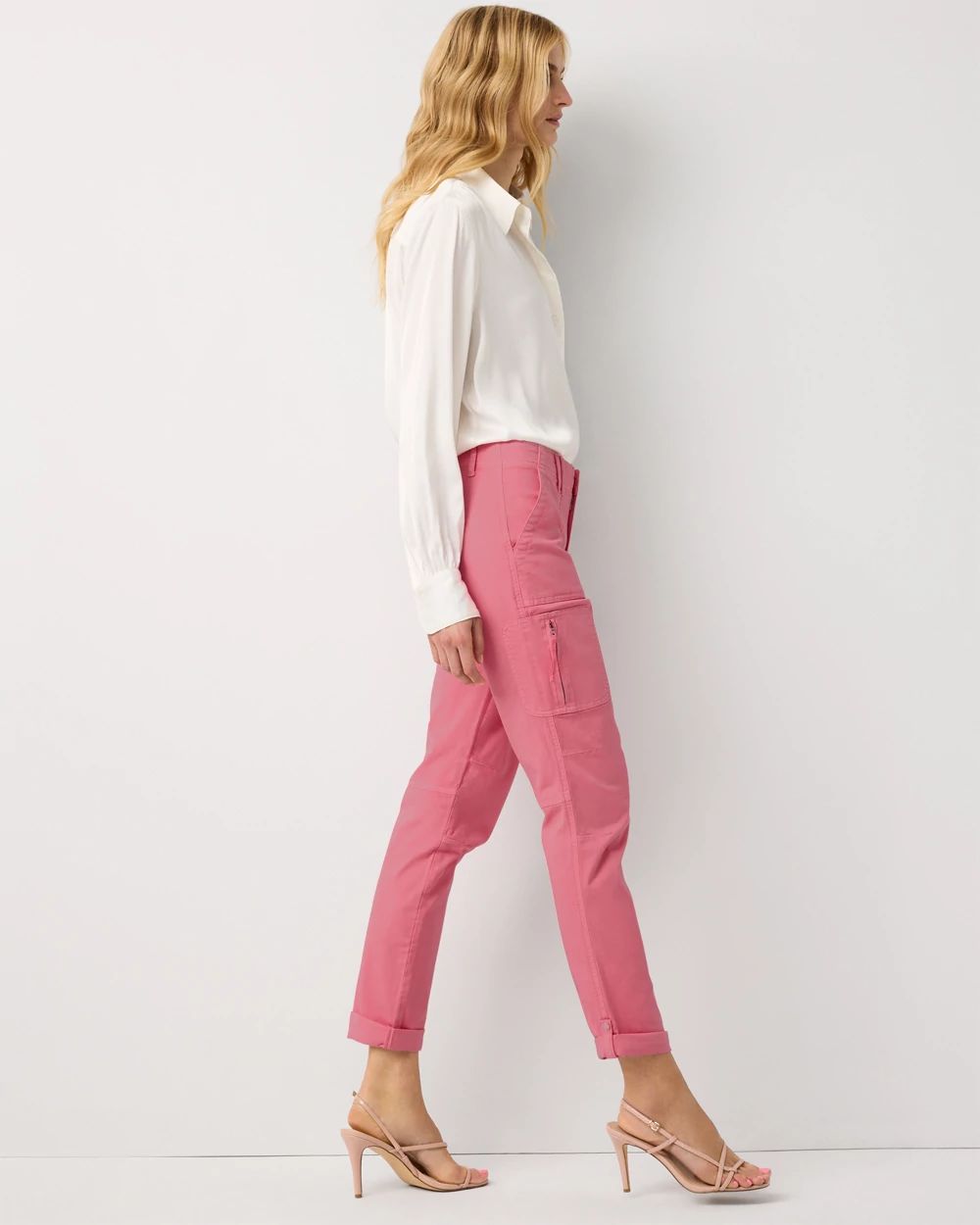 Mid-Rise Pret-A-Pedi Straight Cropped Pants