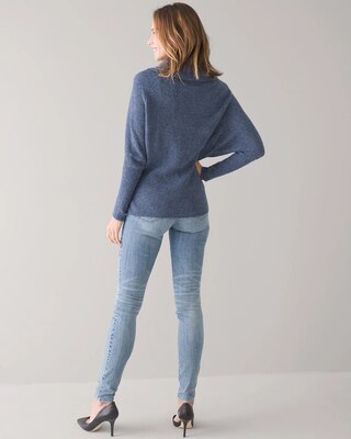 Petite Mid-Rise Everyday Soft Denim™ Floral Embroidered Skinny Jeans