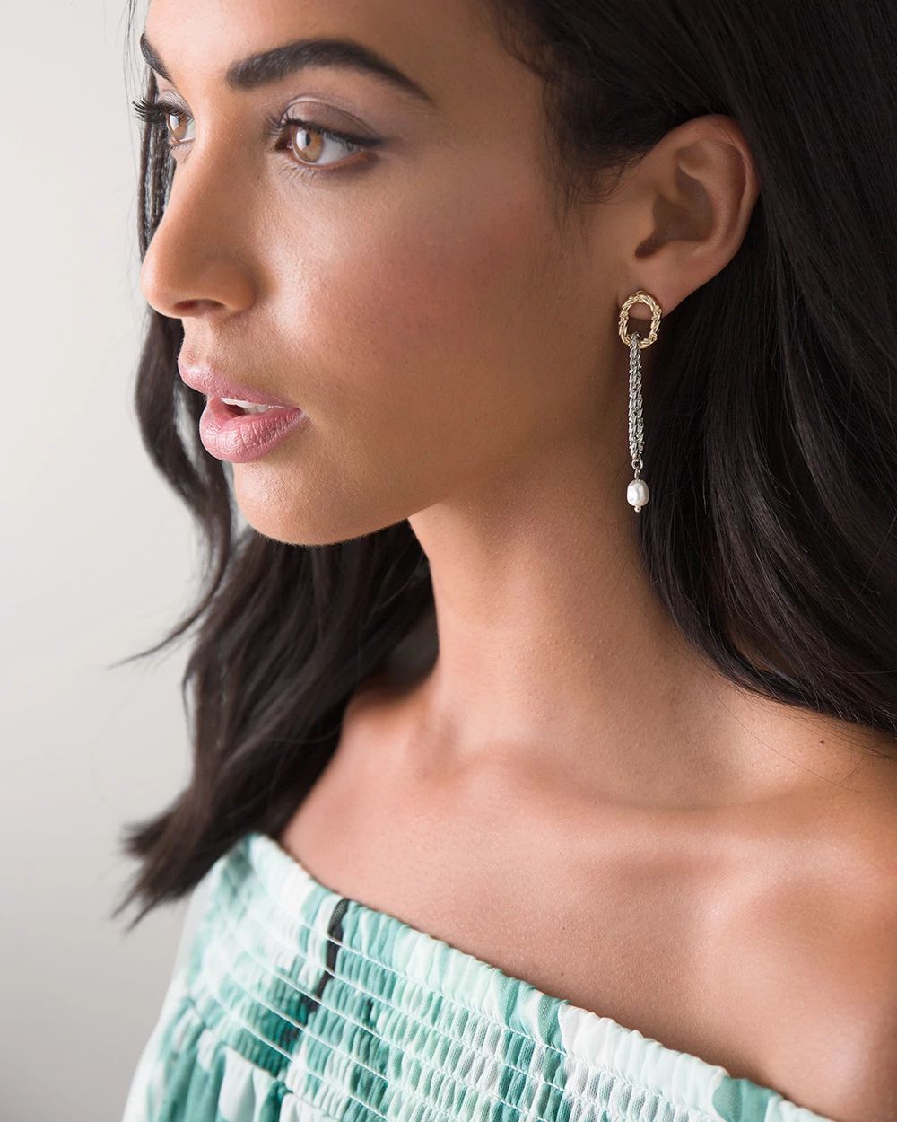 Mixed Metal & Faux Pearl Earring