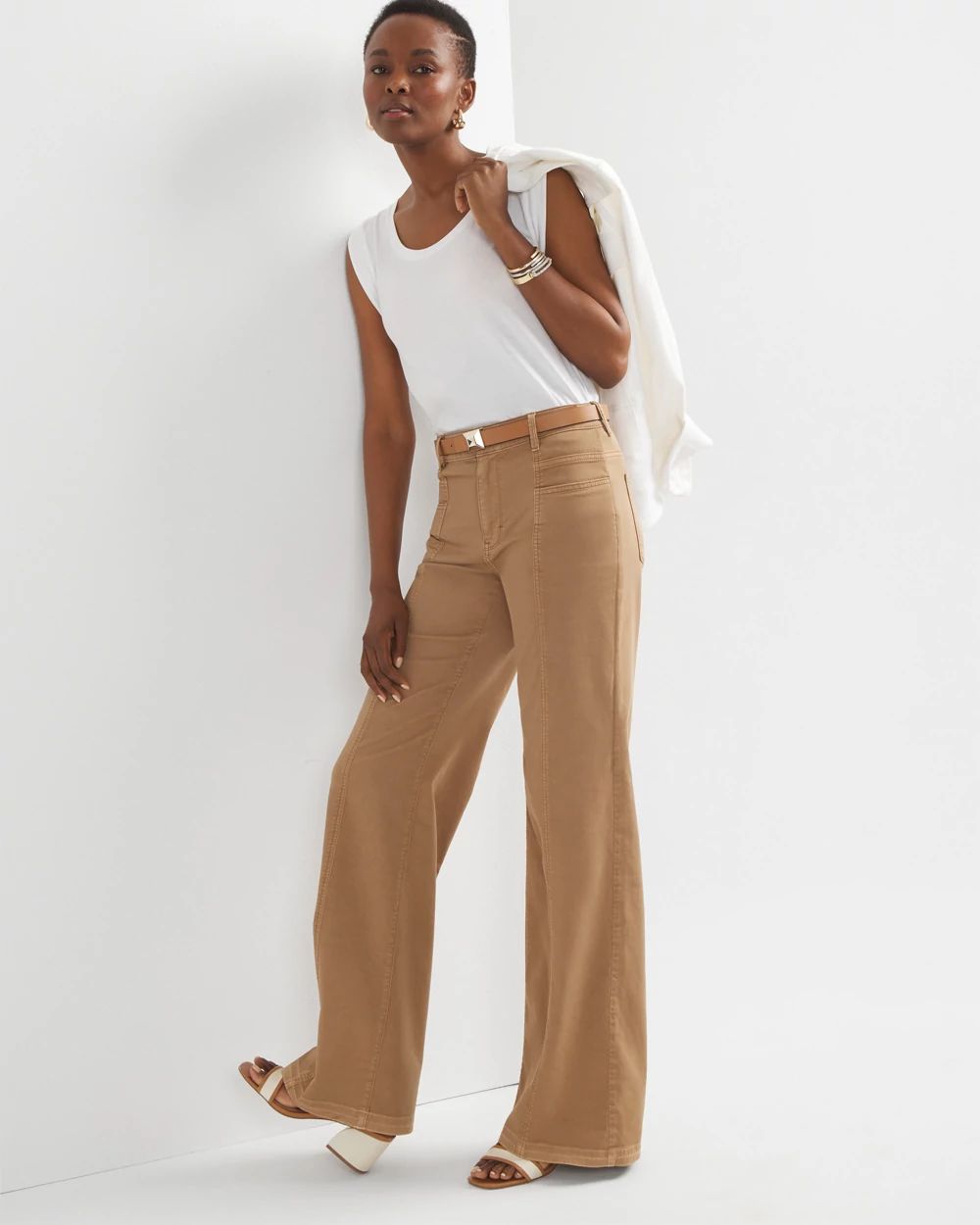 High-Rise Scoop Neck Tee