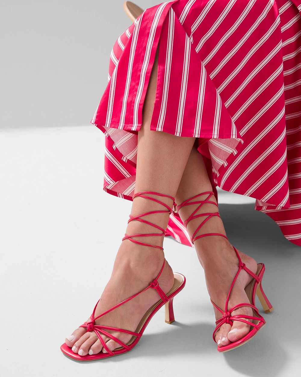Gladiator sandals with small heel outlet