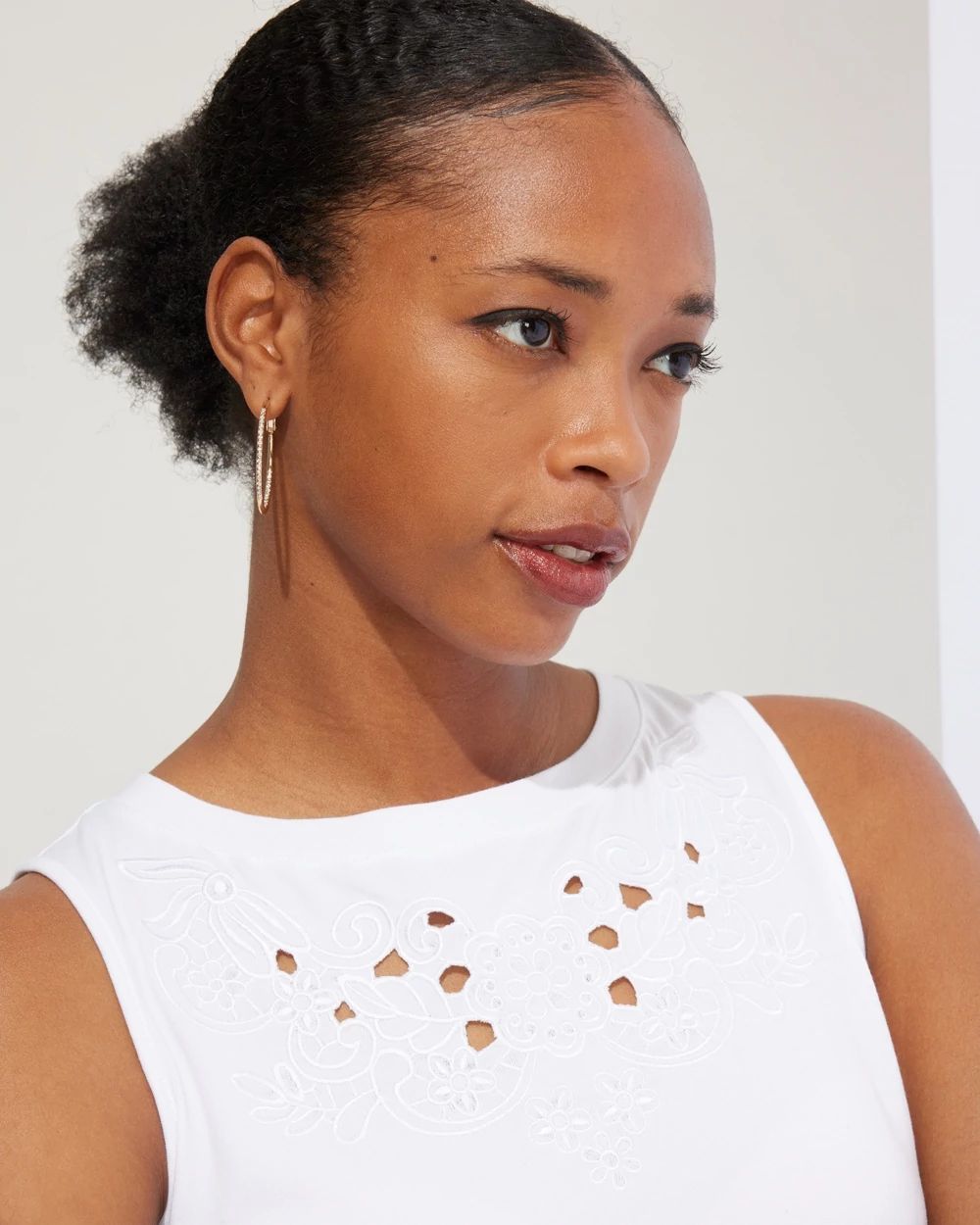 Outlet WHBM Embroidered Cutout Tank Top