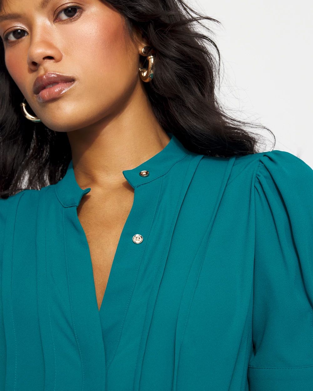 Elbow Sleeve Y-Neck Shirt