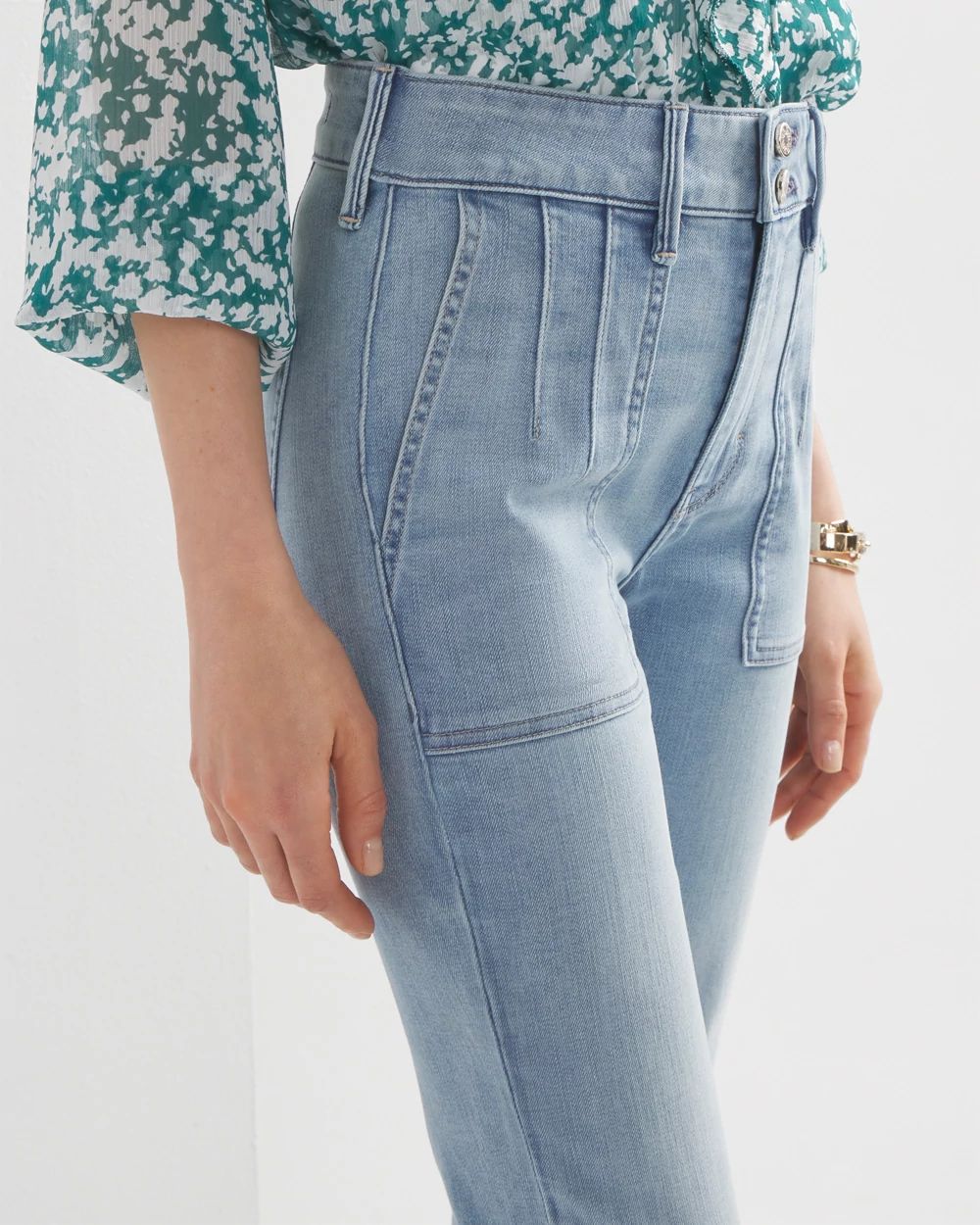 Petite High-Rise Everyday Soft Patch Pocket Bootcut Jeans