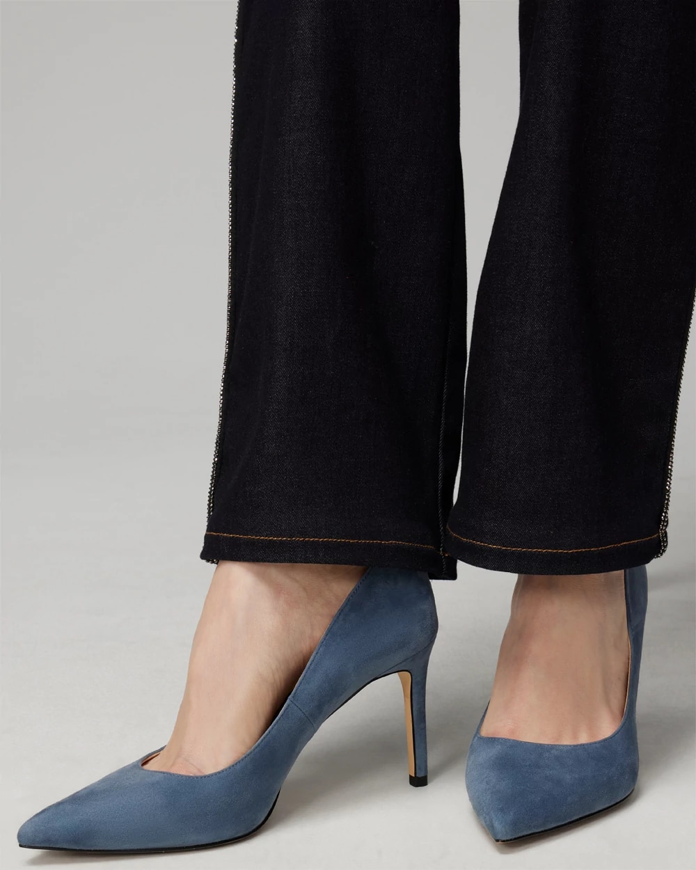 Suede Pump