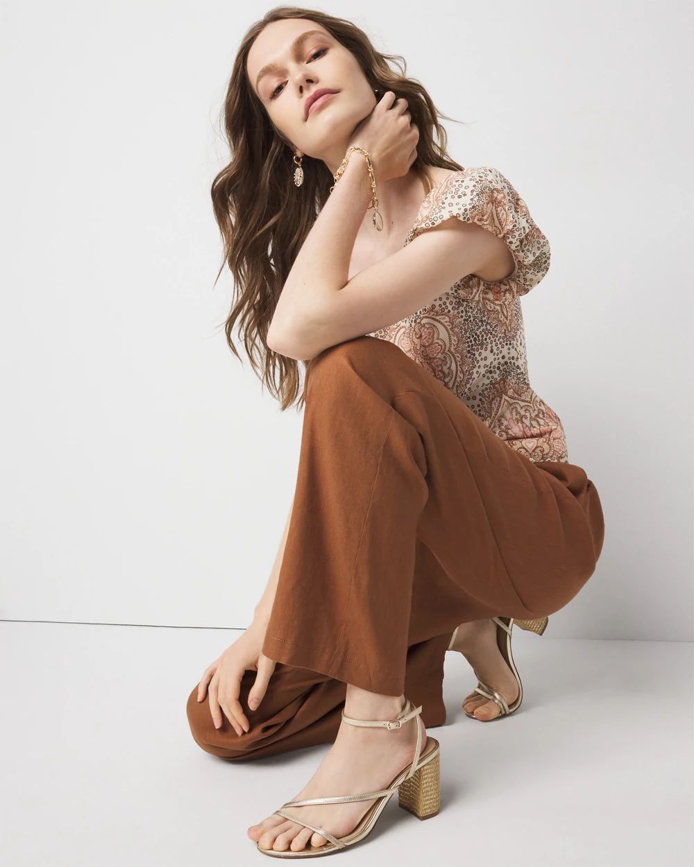 The Everyday Trouser in Linen click to view larger image.