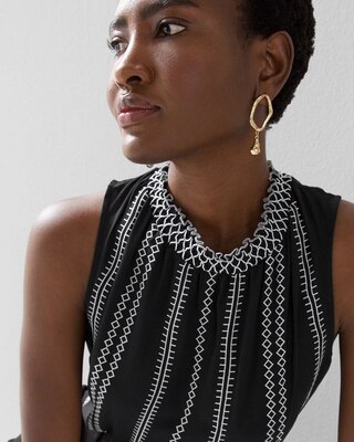 Sleeveless Contrast Stitch Top