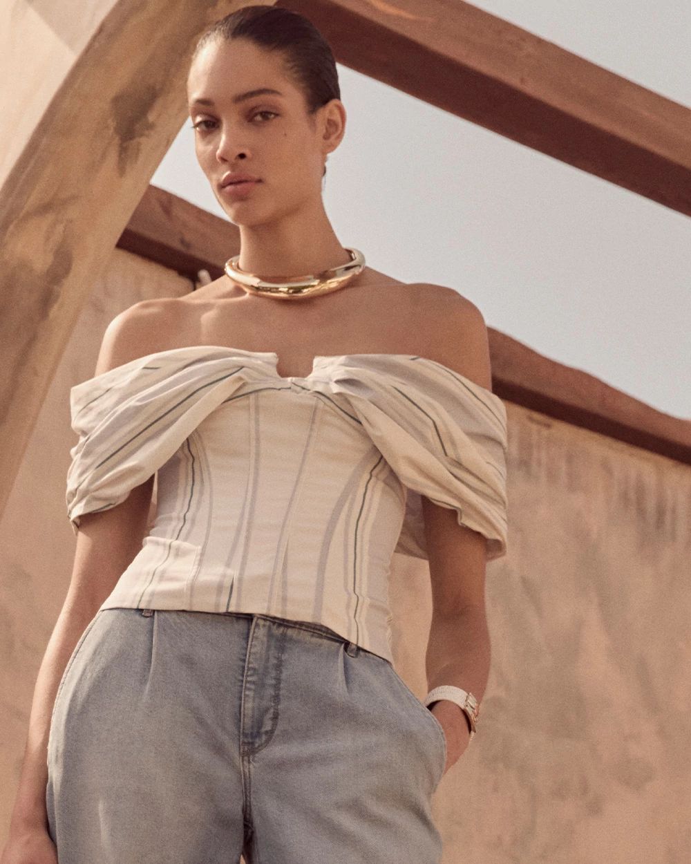 Drama Sleeve Bustier