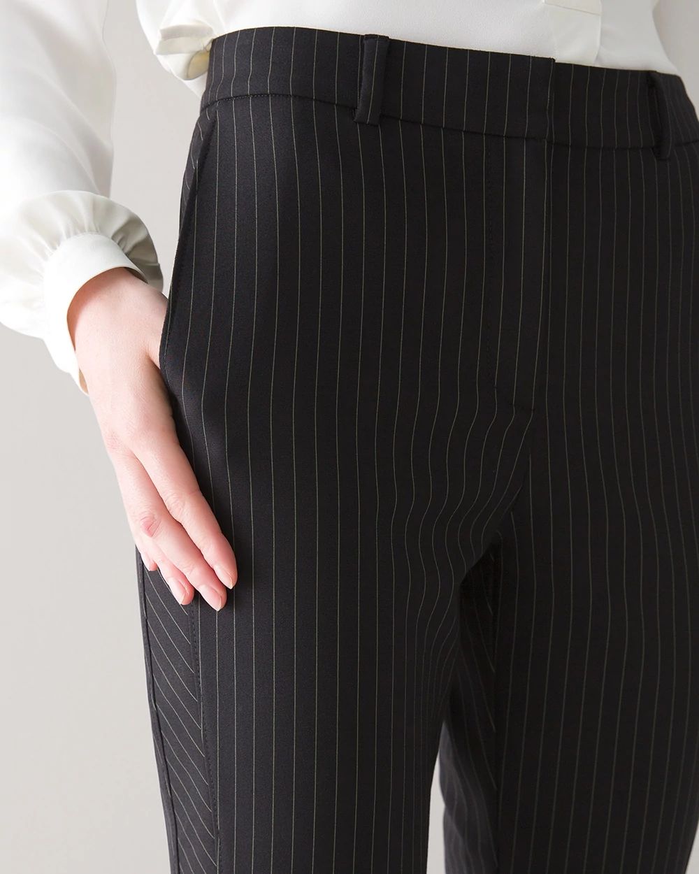 Tropical-Print Comfort Stretch Slim Ankle Pants