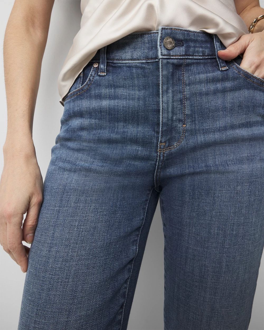 Mid-Rise Girlfriend Jean