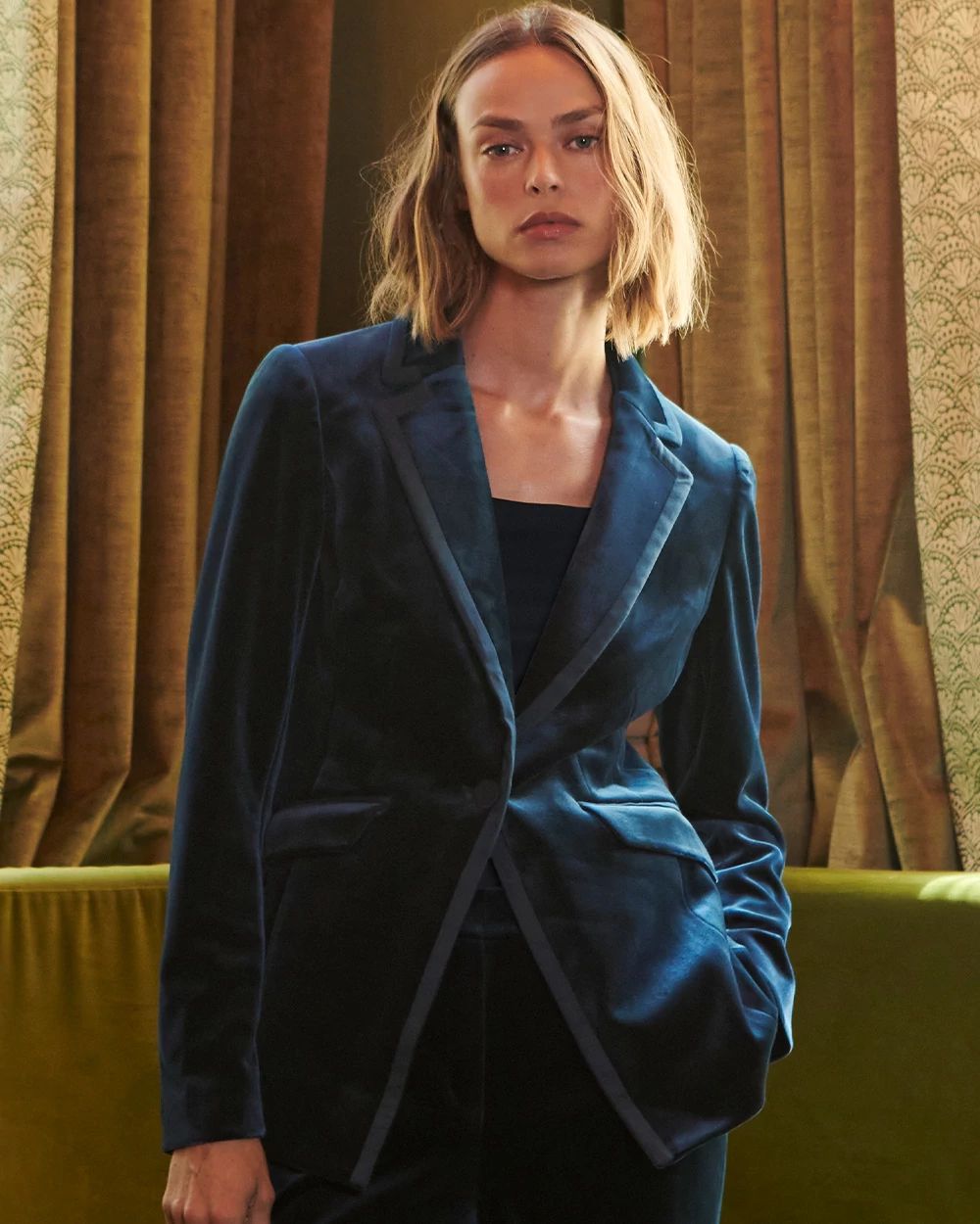 WHBM® One-Button Velvet Blazer