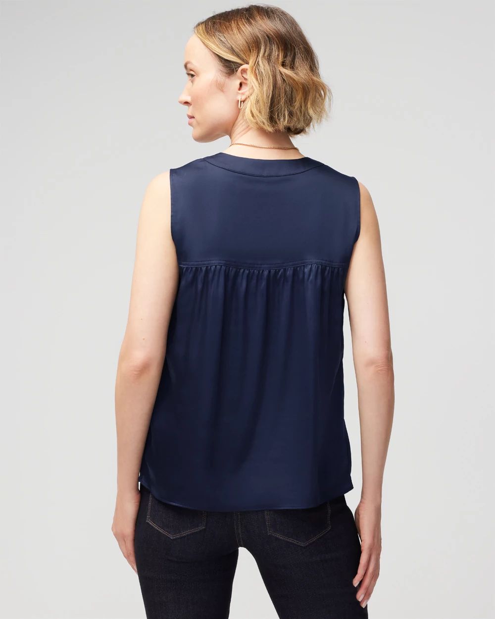 Sleeveless Topstitch Shell Top