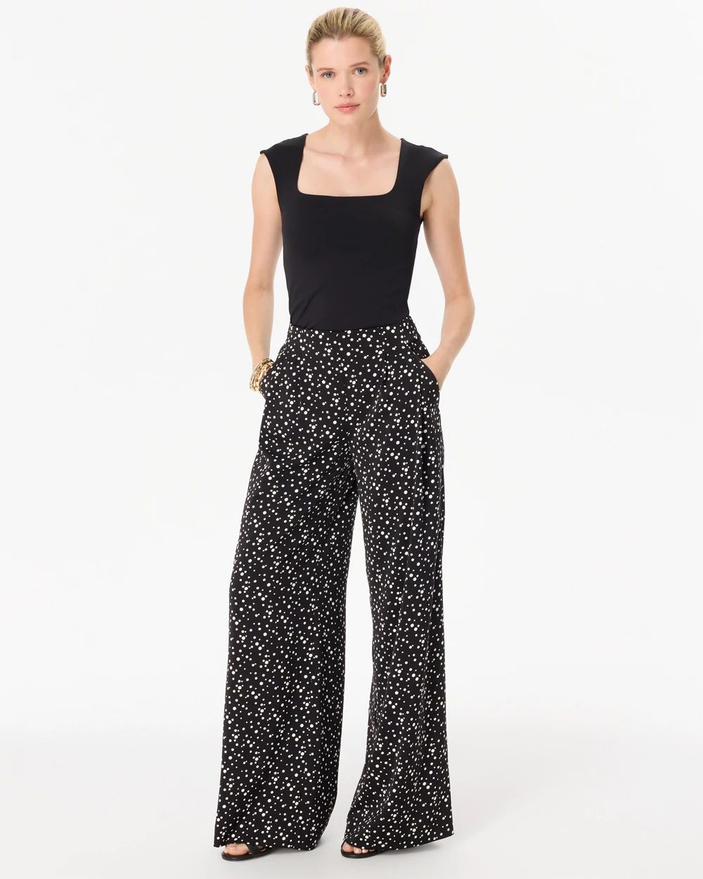 Pull-On Pleated Wide Leg Pant