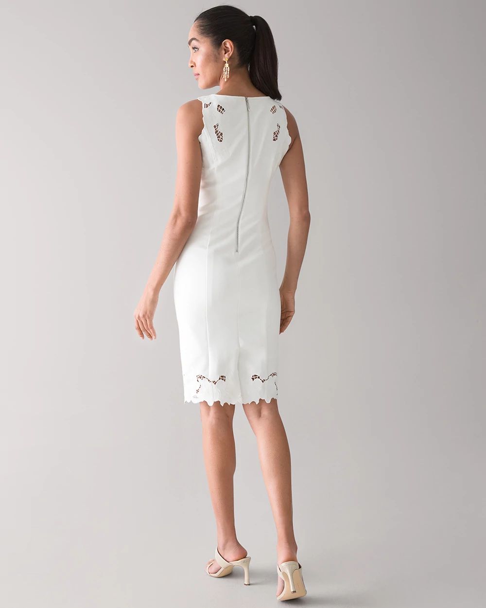 Sleeveless White Lace Trim Dress
