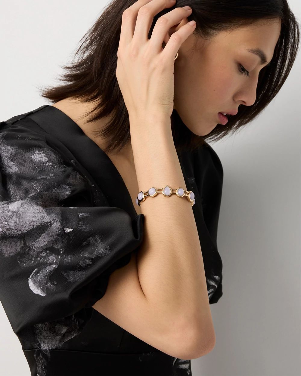 Dyed Jade Stretch Bracelet