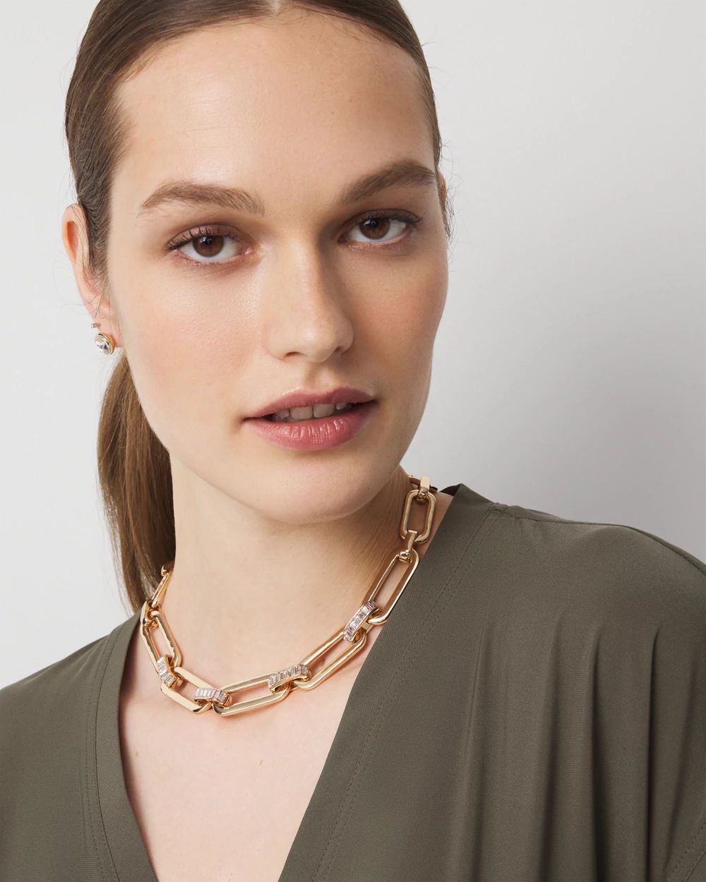 Elongated Links Single Strand Necklace