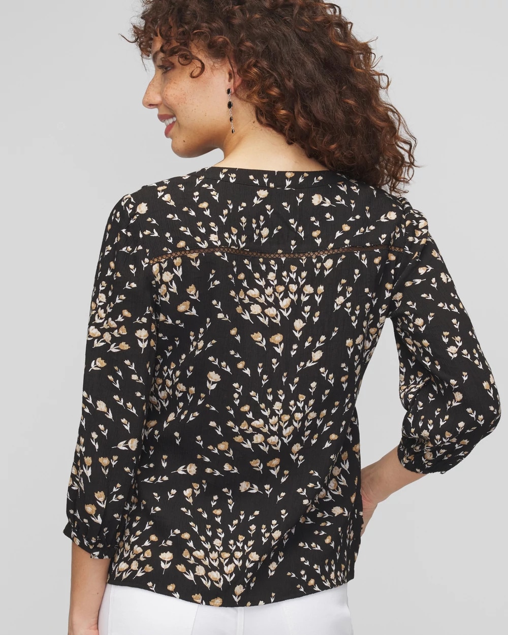 3/4 Sleeve V-Neck Crinkle Blouse