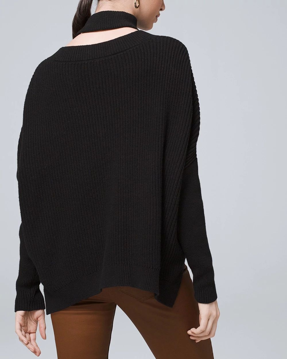 Pullover Sweater With Removable Choker