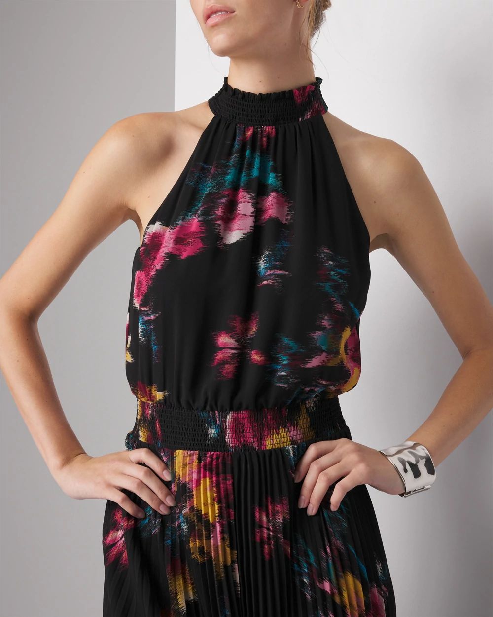 Petite Sleeveless Pleated Halter Midi Dress