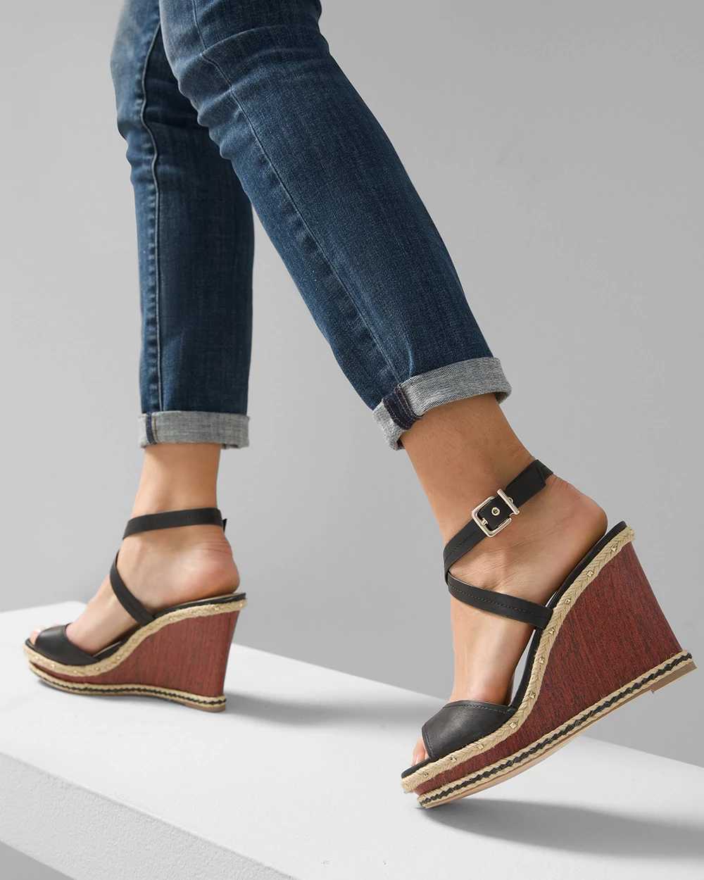 White house 2025 black market wedges