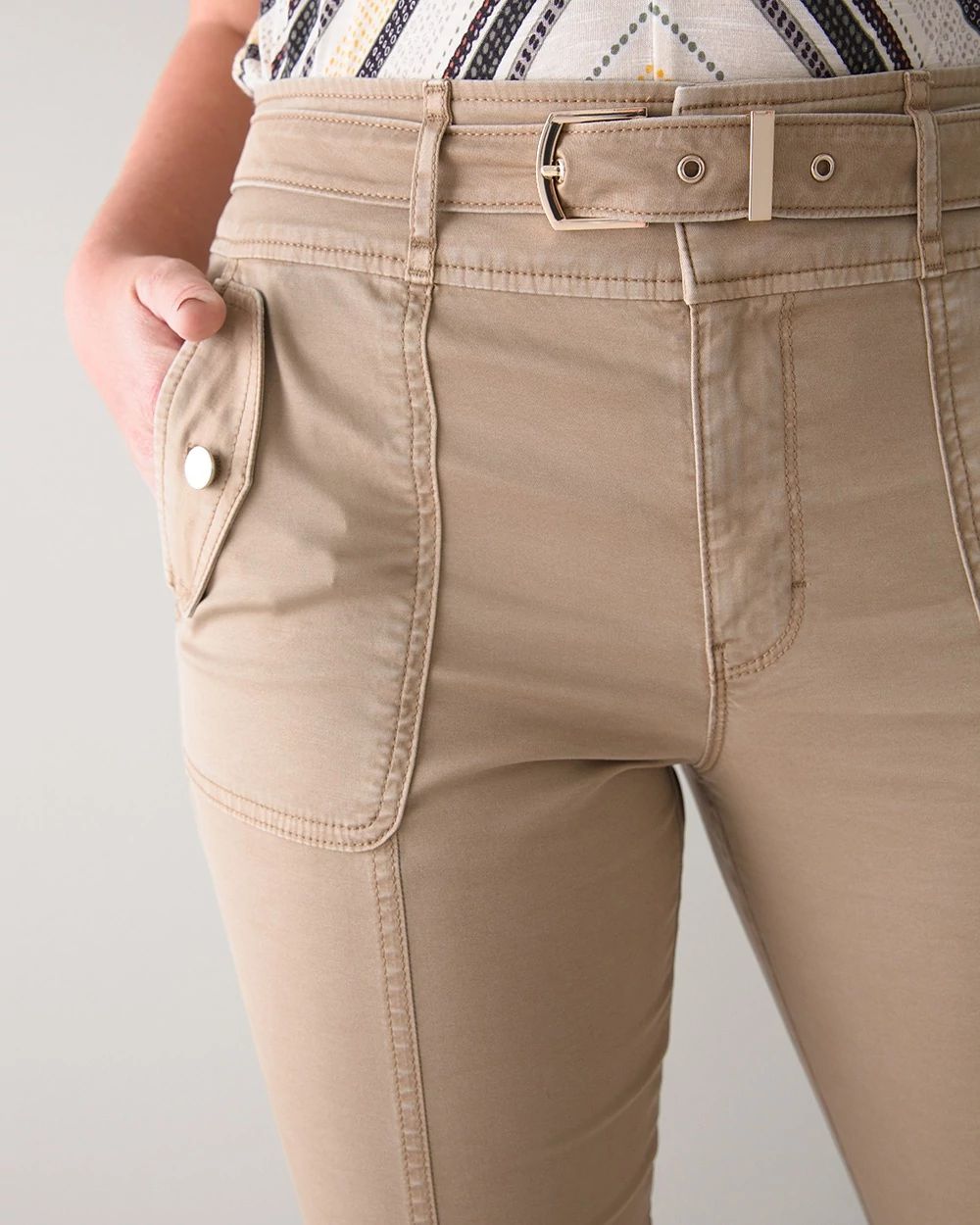 Curvy-Fit Extra High-Rise Button Pocket Slim Jeans