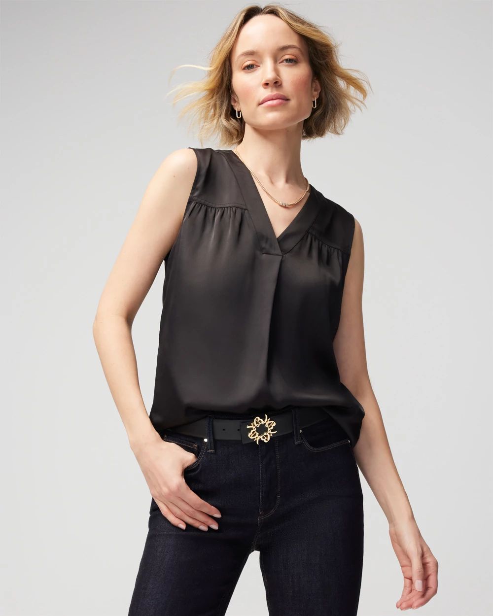 Sleeveless Topstitch Shell Top