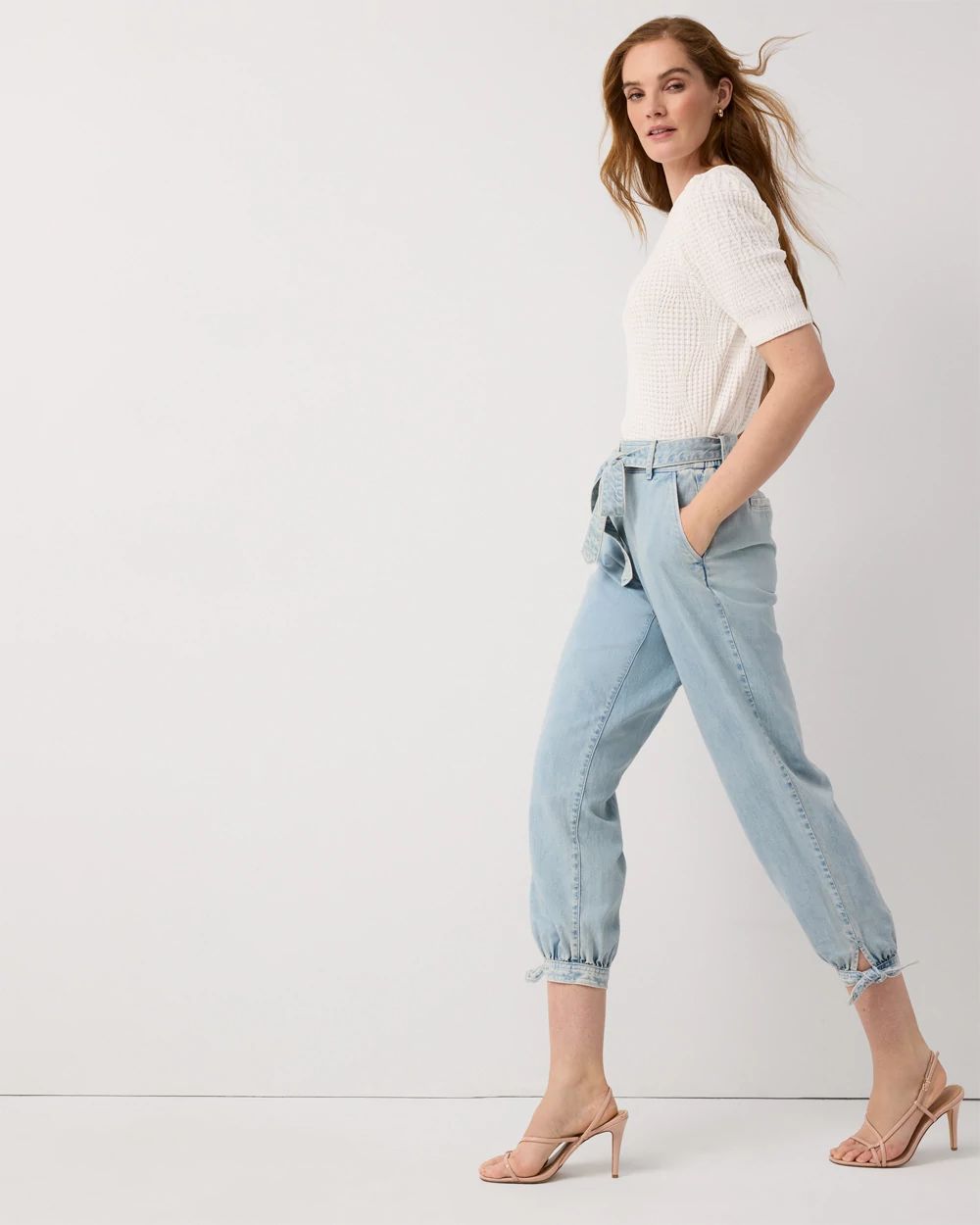 High Rise Tapered Ankle Featherweight Jean