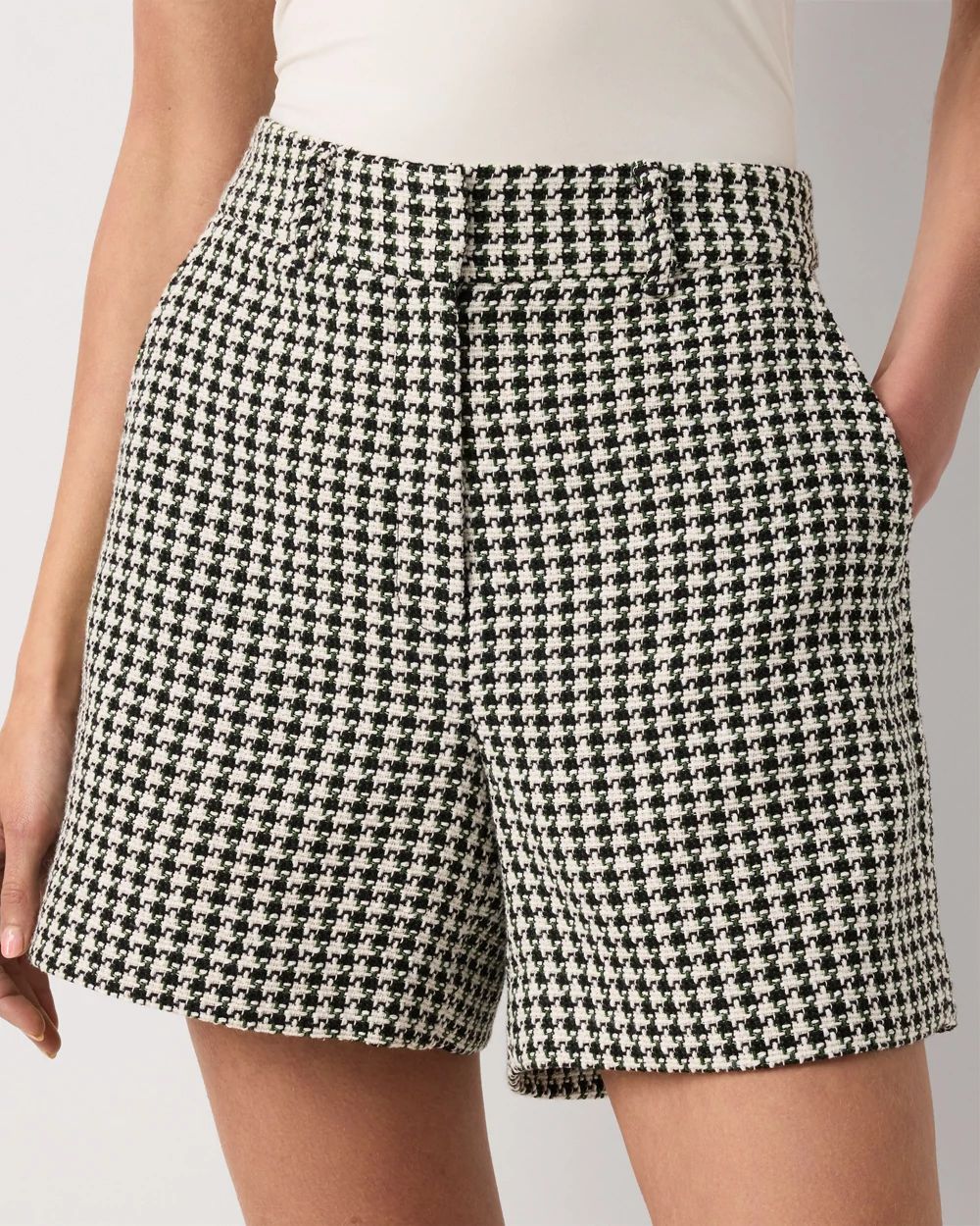 Houndstooth Tweed Short