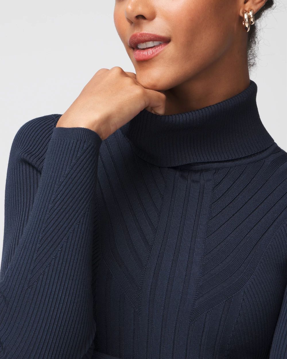Long-Sleeve Ribbed Turtleneck