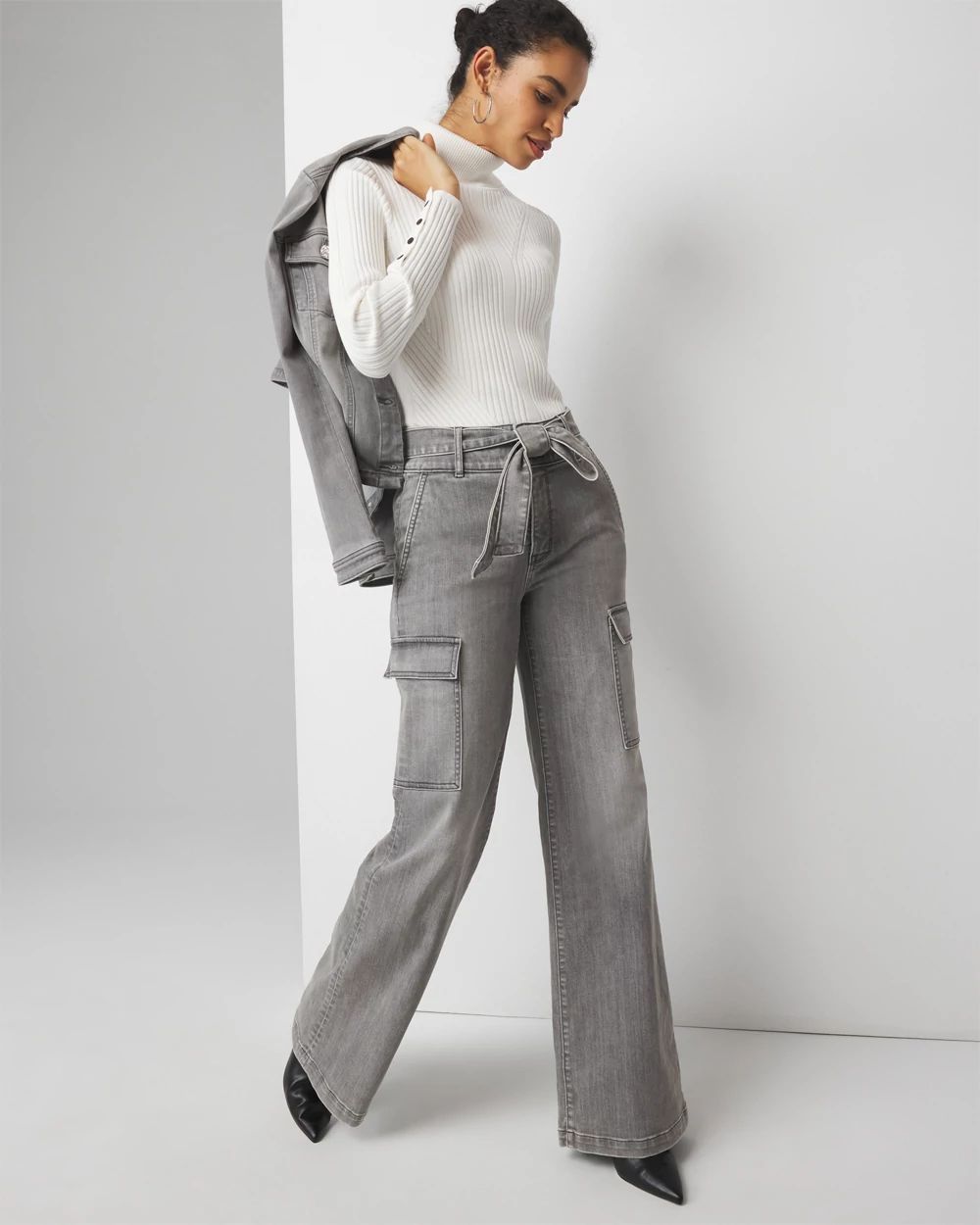 Extra High-Rise Utility Cargo Wide Leg Jeans