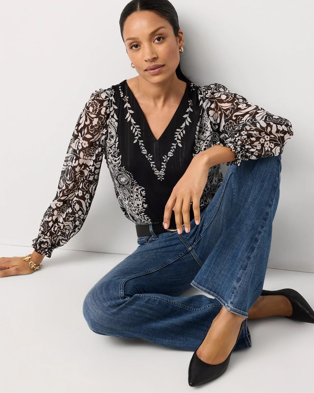 Metallic V-neck Blouse