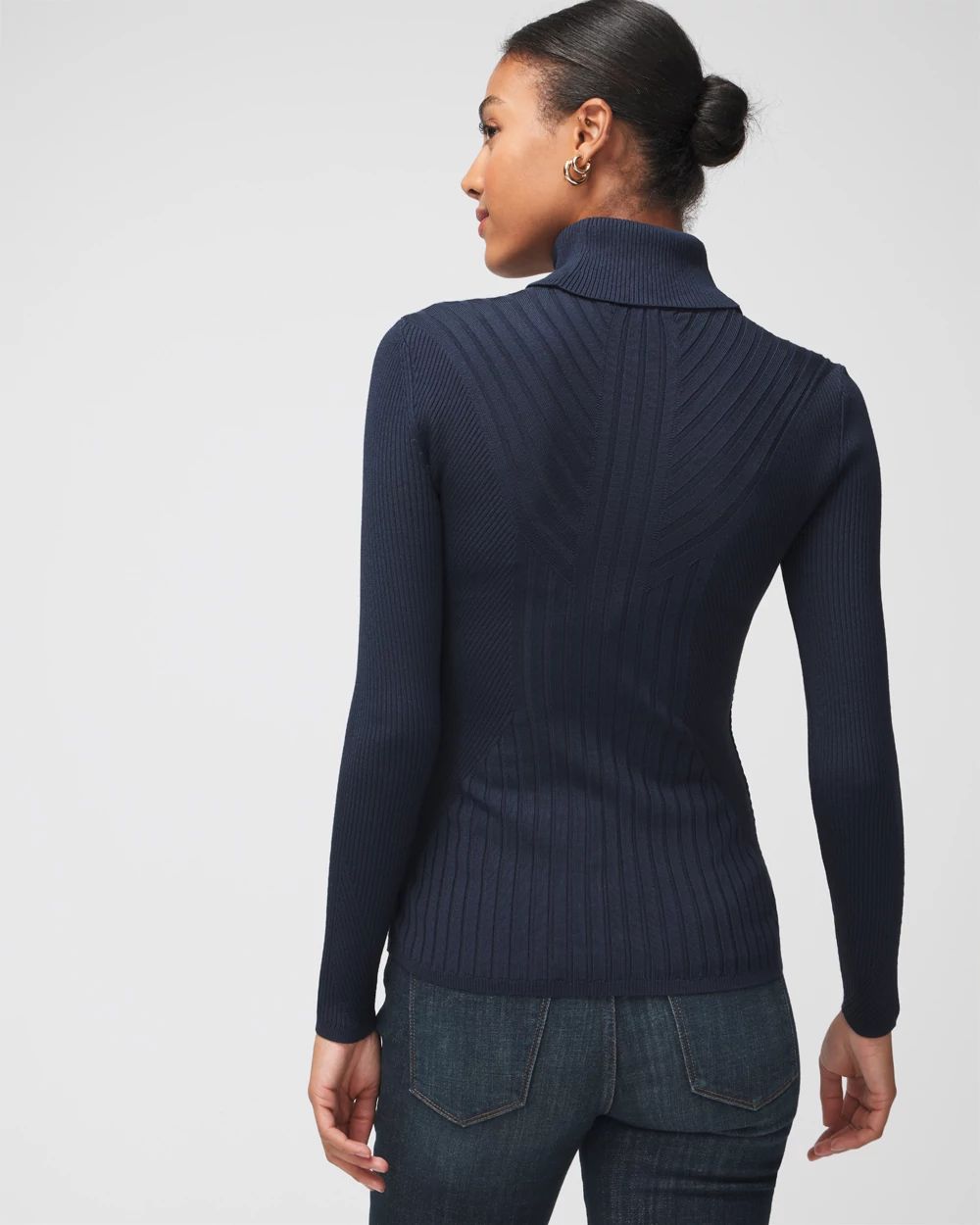 Long-Sleeve Ribbed Turtleneck