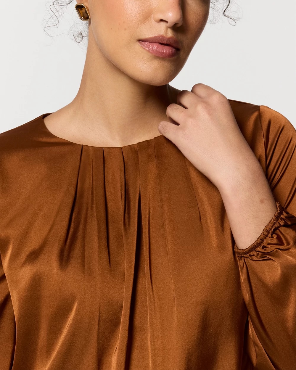 Petite Bubble Hem Pleated Satin Blouse
