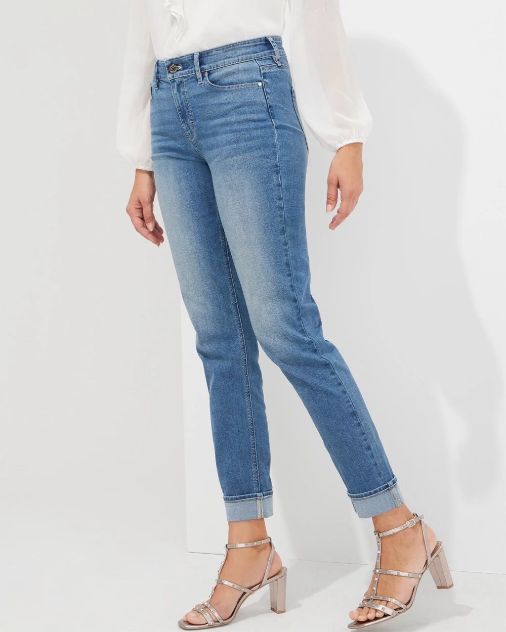 Outlet WHBM Mid Rise Girlfriend Jeans
