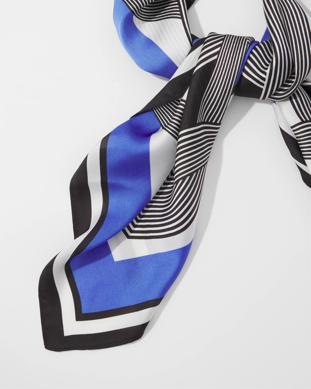Geometric Print Square Scarf - image 3
