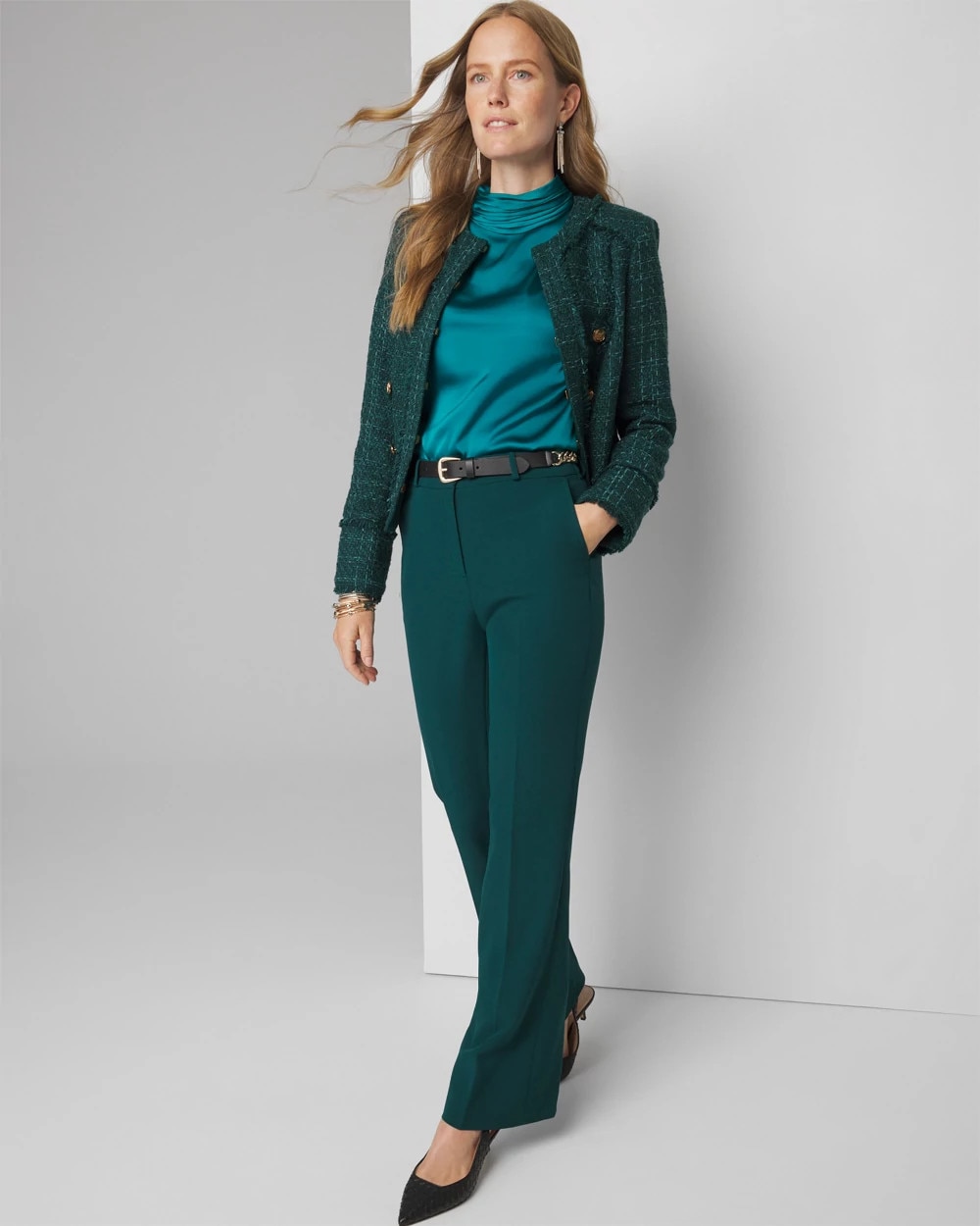 Petite Slim Flare Woven Pants