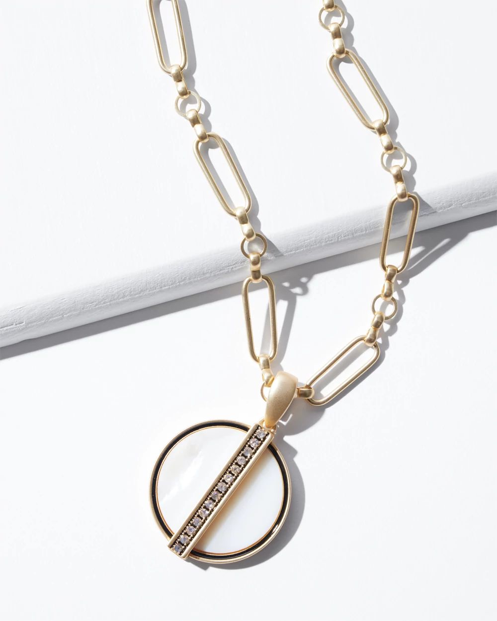 Pearl Pendant Gold Chain Necklace