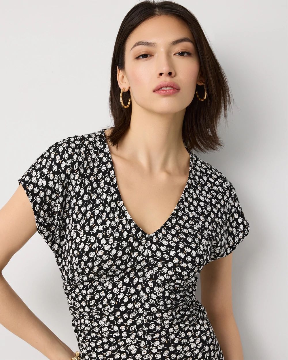 Gathered Waist Short Sleeve Midi Dress click to view larger image.