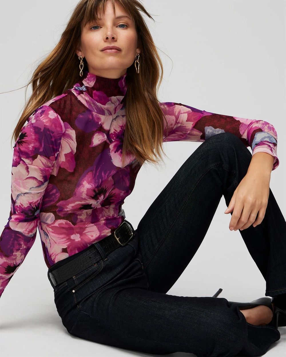 White house black top market turtleneck