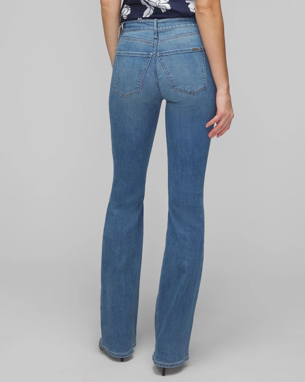 Petite High-Rise Everyday Soft Bootcut Jeans