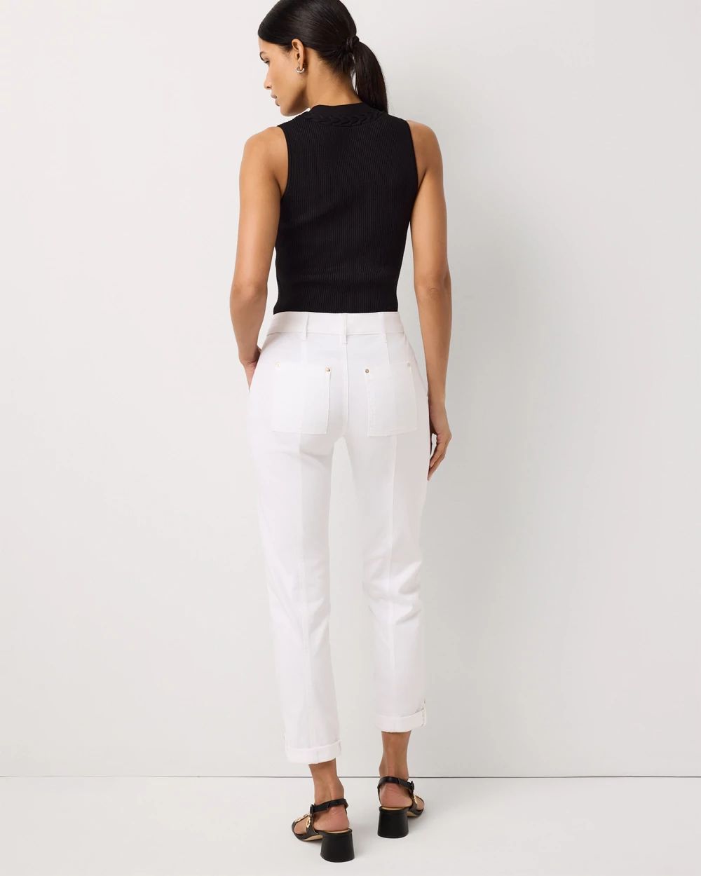 Petite Mid-Rise Pret Crop Pant