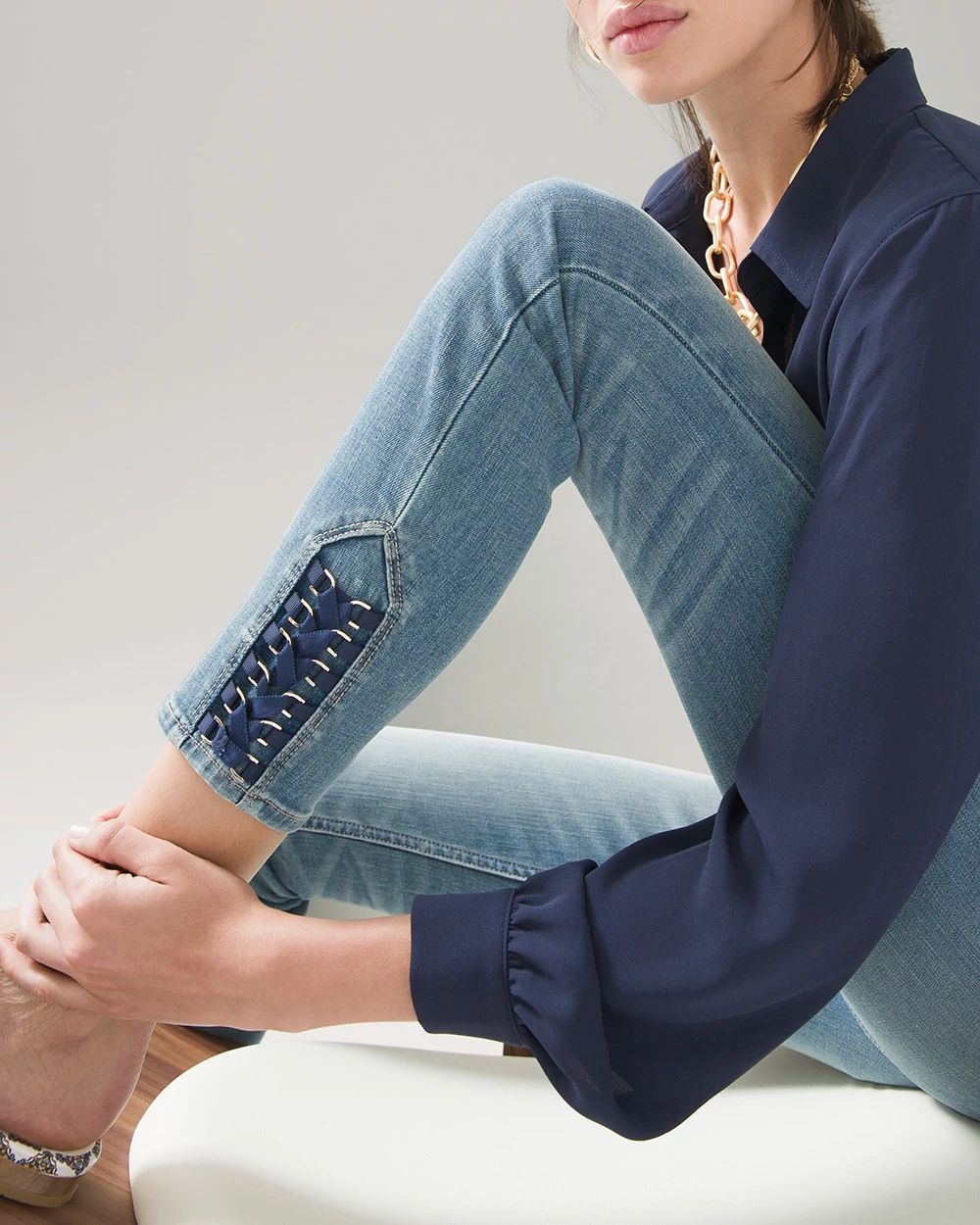 High-Rise Sculpt Skinny Lace Hem Crops
