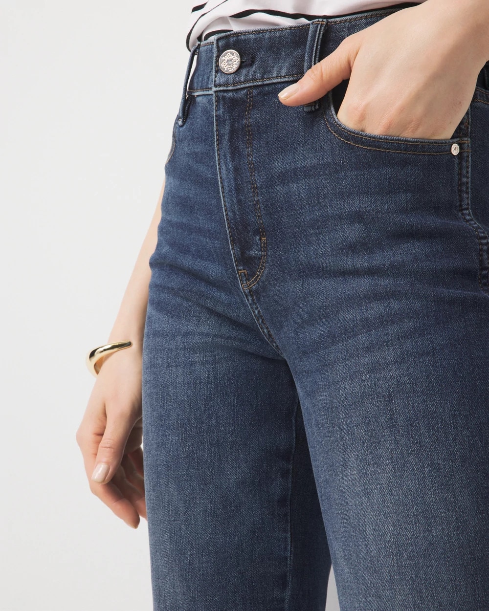 Curvy High-Rise Straight Jeans