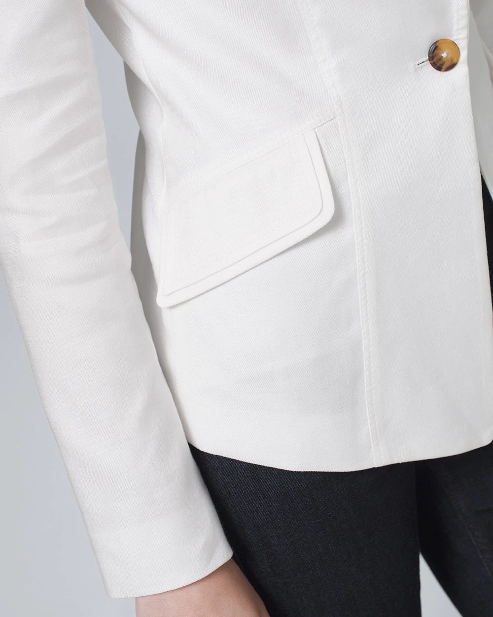 Petite Linen Blazer
