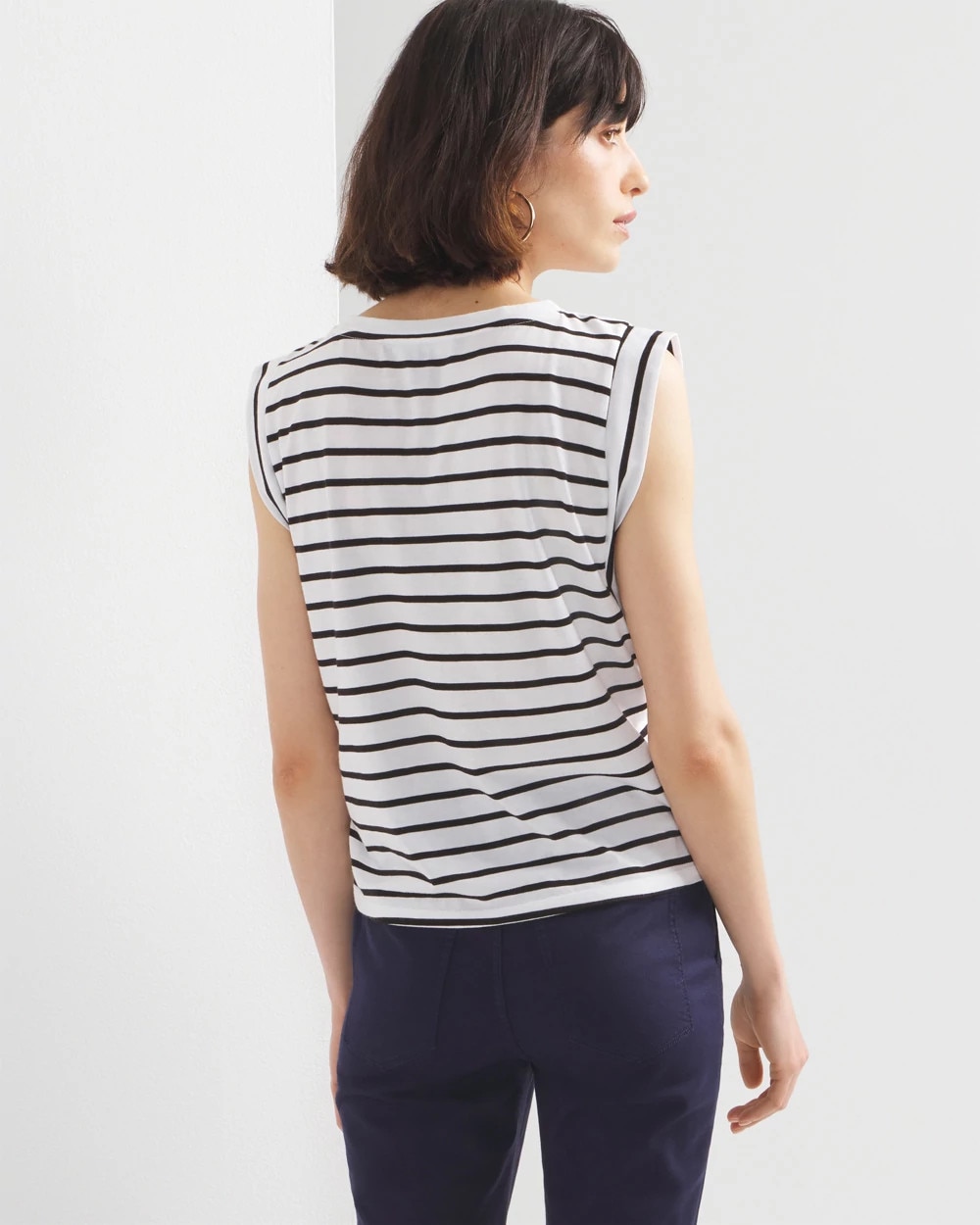 High-Rise Scoop Neck Tee