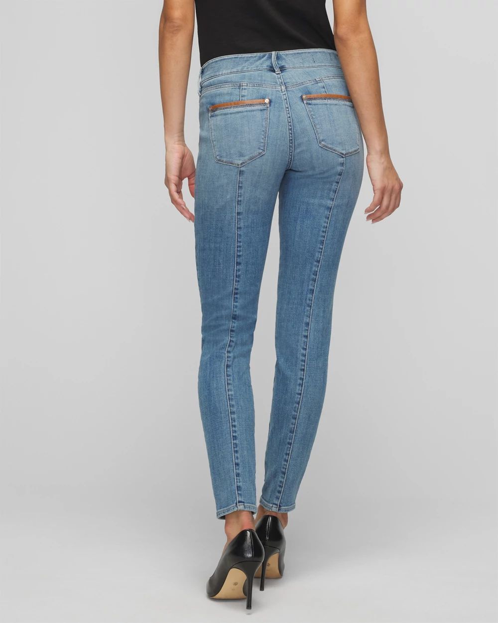 Mid-Rise Everyday Soft Pocket Skinny Ankle Jeans