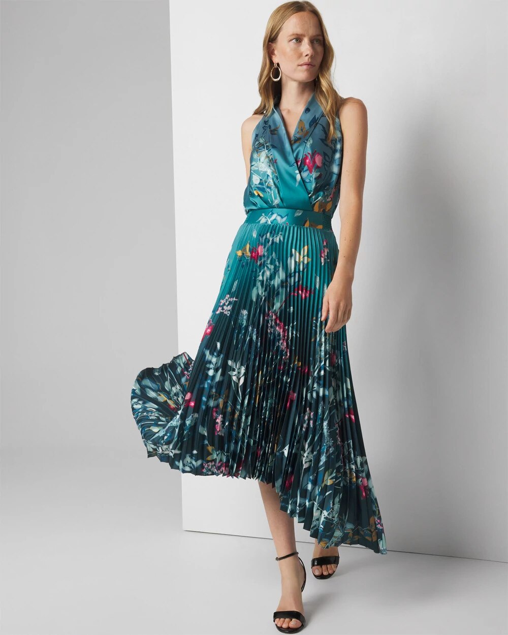 Petite Sleeveless Shawl Neck Pleated Midi Dress