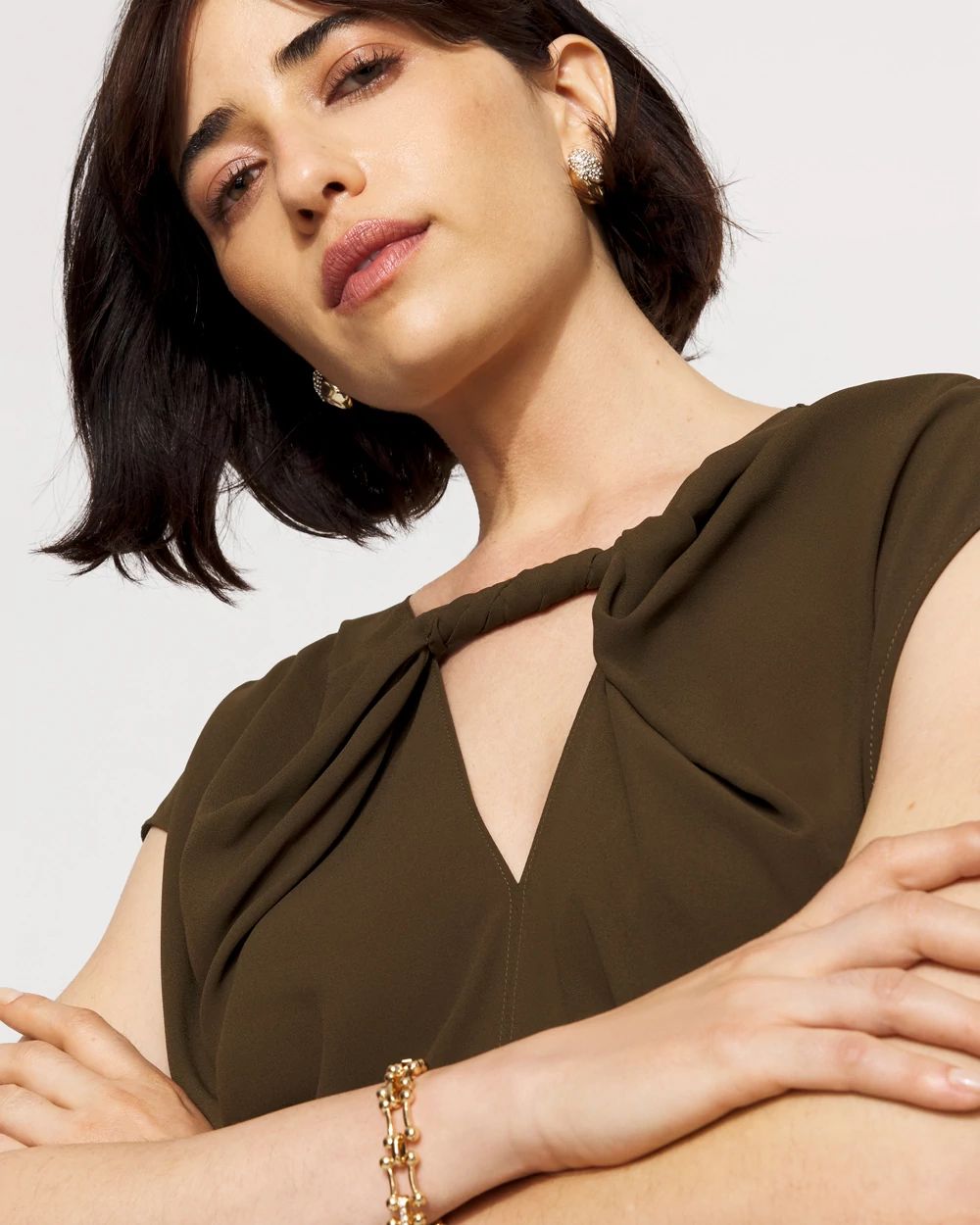 Twist-Neck Keyhole Shell click to view larger image.